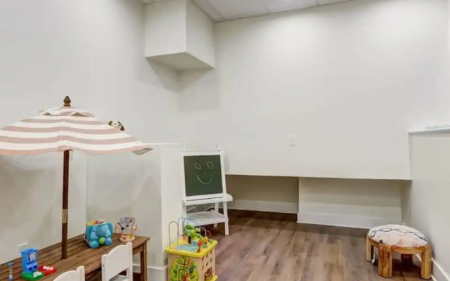 Sosuite 1BR Loft w W/d, Gym, Lounge