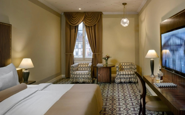 Grandezza Hotel Luxury Palace