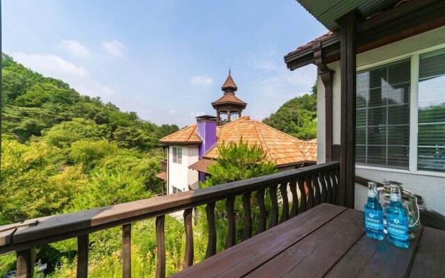 Yangpyung Lavin Pension