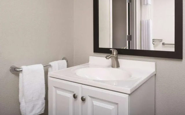 Holiday Inn Express Fairfield - Napa Valley