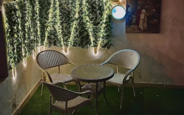 The Privacy Villa