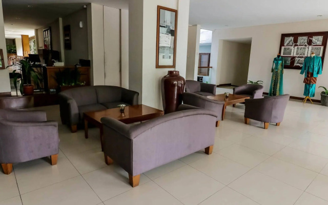 Papyrus Tropical Hotel