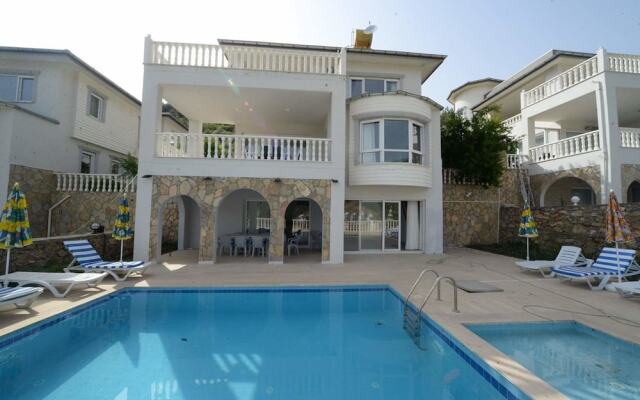 Emre White Villas 3