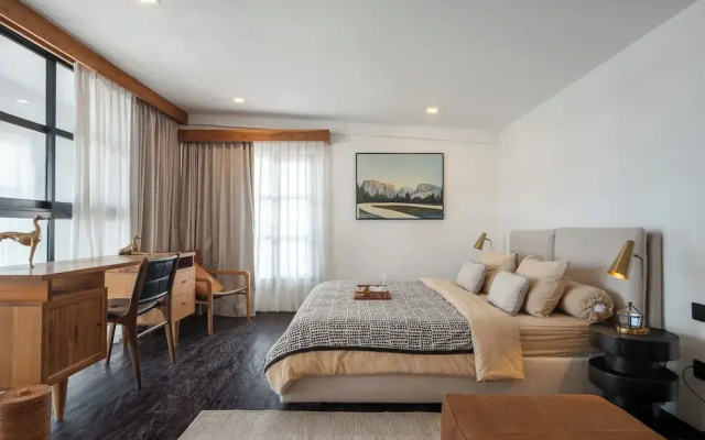 Tribeca Residence