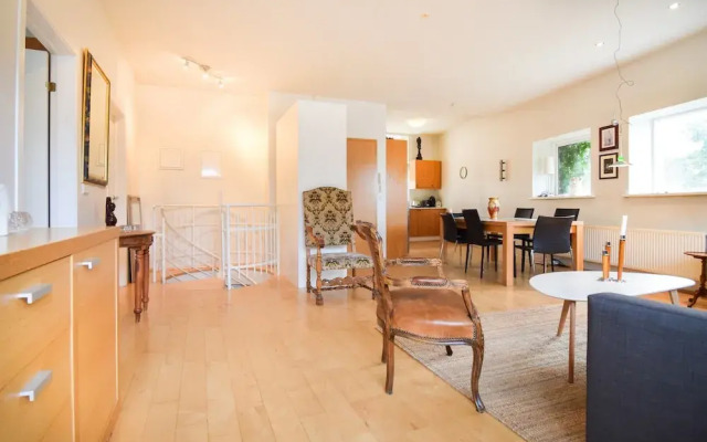 Apartment Þ6