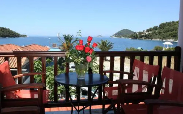 Panormos Maisonettes