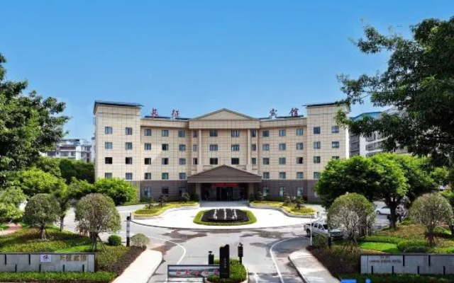 Changzheng Hotel