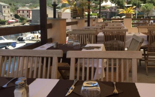 La Jetée Hotel & Restaurant