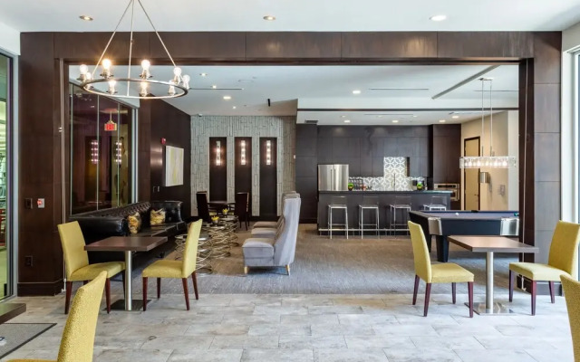 Locale at Sync Medical Center - Houston