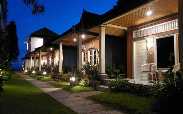 Utama Villas Beach Front Candidasa