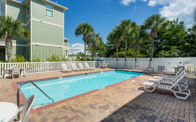 Sea La Vie in Miramar Beach