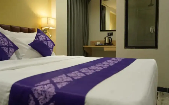 Purple Beds by VITS Dwarkesh, Surat