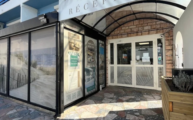 Hôtel Les Sables - Urban Style - by Logis Hotels