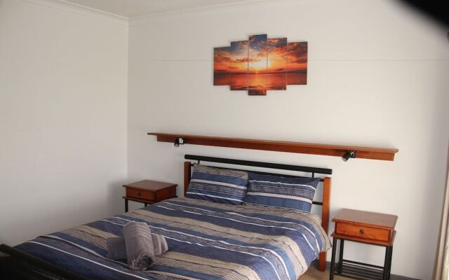 Coolgardie GoldRush Motels