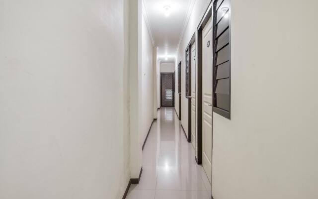 KoolKost Syariah near Kaza Mall Surabaya