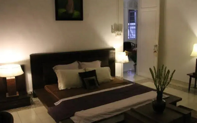 French Villa In Saigon Centre