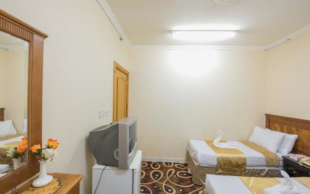 Al-Mukhtara Tower - Economy