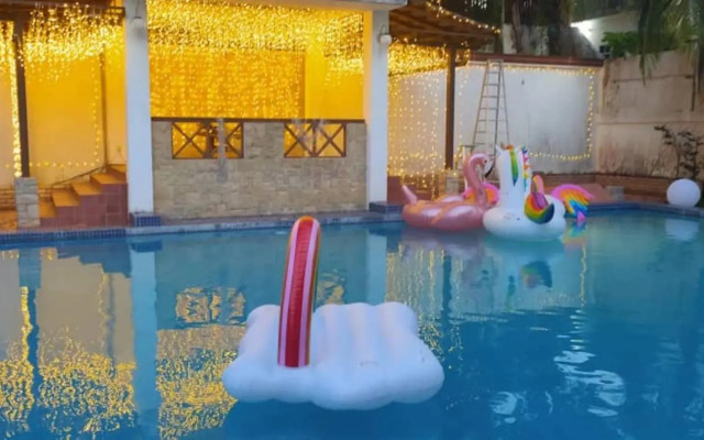 Seremban Grande Villa 163 by Vale Pine