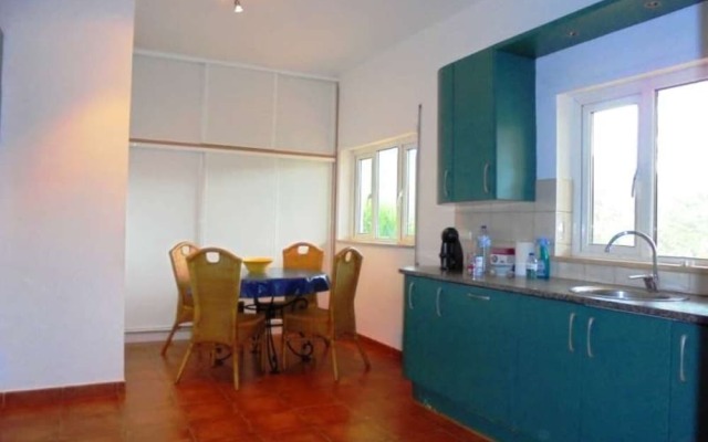 Villa - 4 Bedrooms with Pool and WiFi - 102030