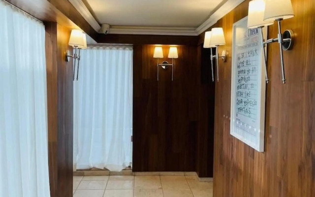 Residence L´ Heritage Tennyson by BlueBay