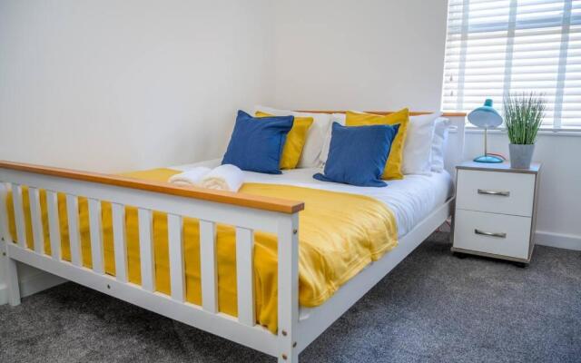 Large 7 bedroom town house in Chester City Centre