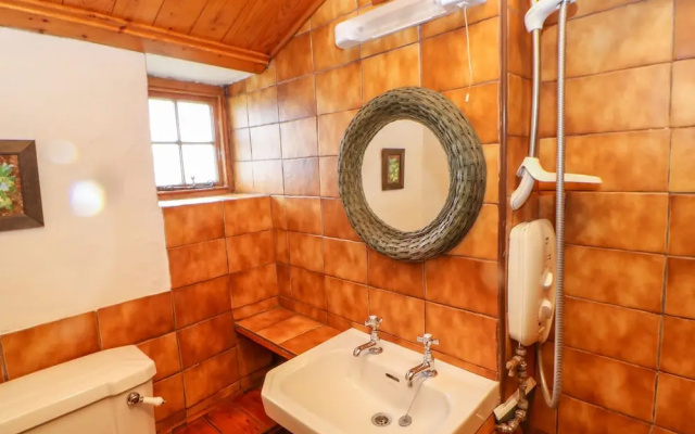 Storeys Cottage