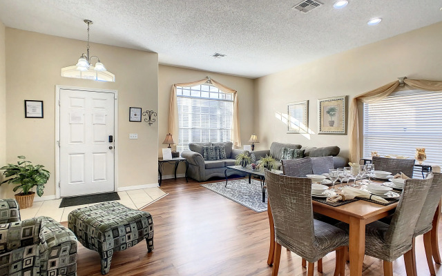 Triton Vacation Pool Home Near Disney