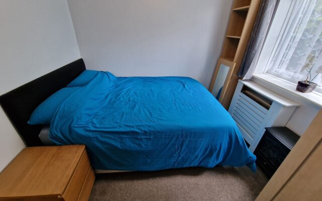 Super Comfy Apartment - Devon - A38 - Sleep 4pers