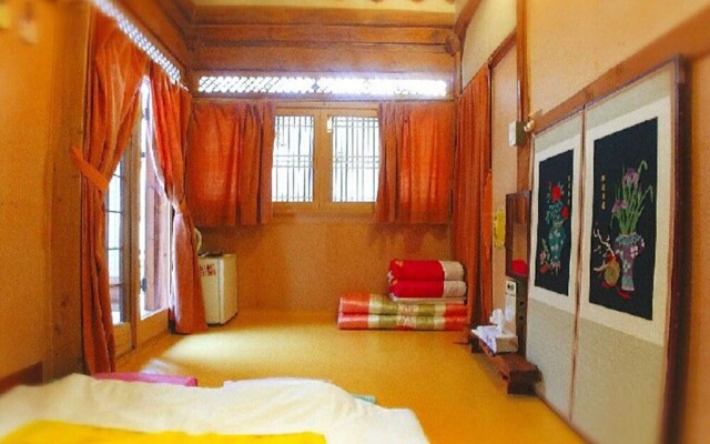 Jeonju Dalbityang Guest House