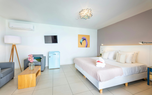 Coral Estate Luxury Resort