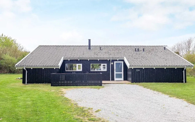 10 Person Holiday Home in Hjorring-by Traum