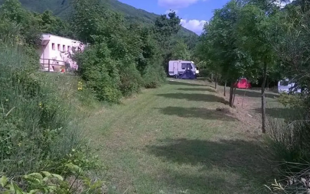 Camping Le Ginestre del Catria