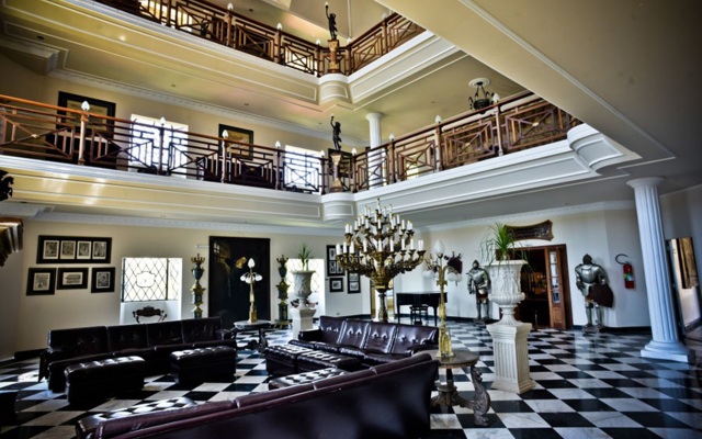 Castelo Nacional Inn