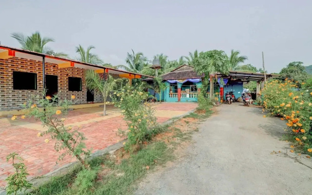 Usha By OYO Rooms