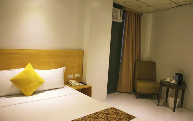 LuxeLite Suites Pasay