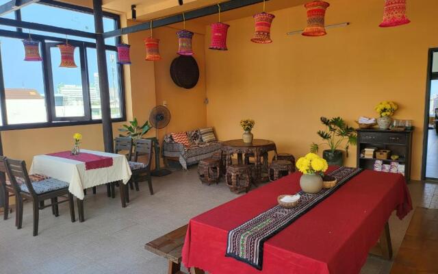 5 Elements Hostel