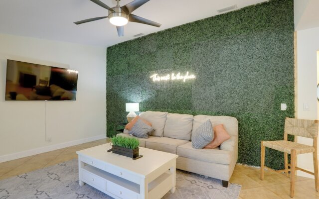 Spacious Largo Retreat: Private Pool & Yard!