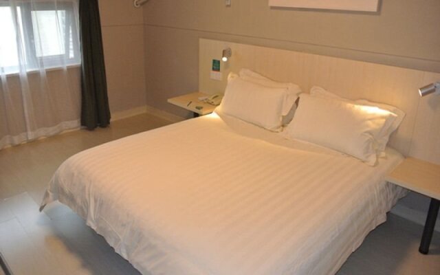 Jinjiang Inn Shanghai Songjiang Renmin North Road