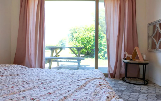 Jeju Jungdalri Hydrangea House and Pension