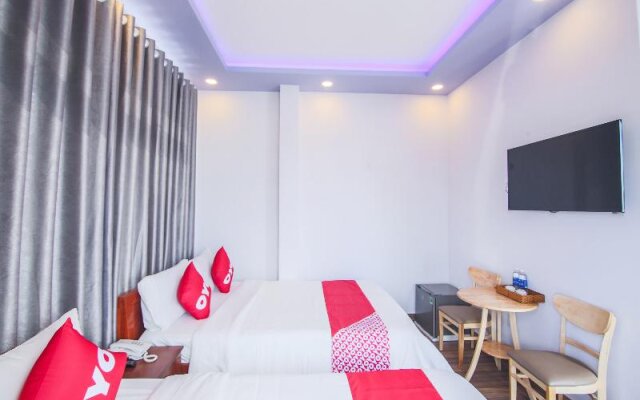 Thy Thy Hotel by OYO Rooms