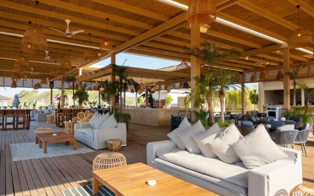 Liu Resorts - All inclusive