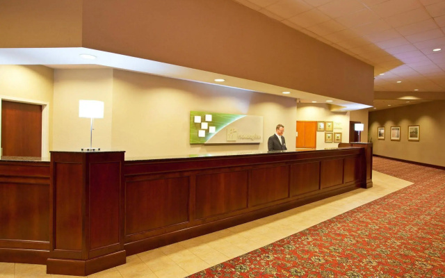 DoubleTree by Hilton Dayton Fairborn