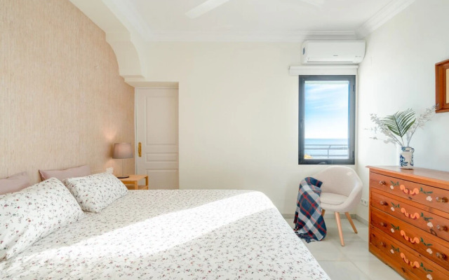 Mediterraneo Marbella Centro by OleHolidays