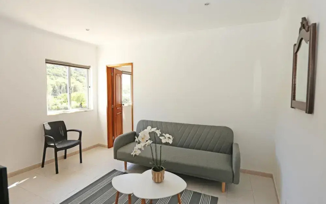 S 02 - 2 Bed Apartment in Quinta Silvestre