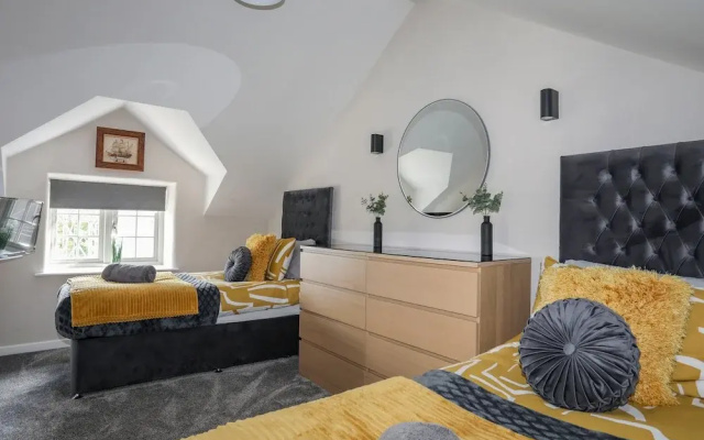 Lleiniog Cottage