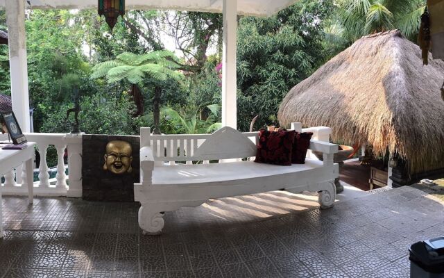 Griya Jungutan Homestay