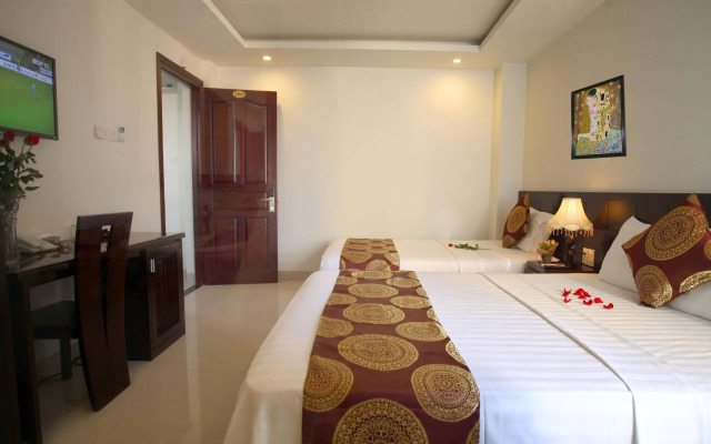 Azura Hotel