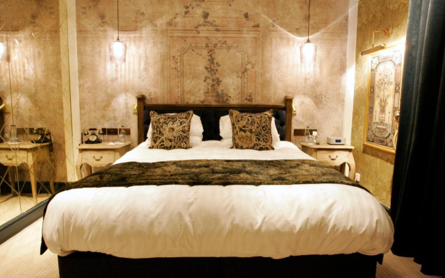 Cbh Hardwick Hall Hotel