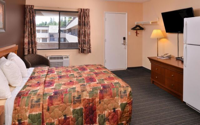 Canadas Best Value Inn Whitecourt