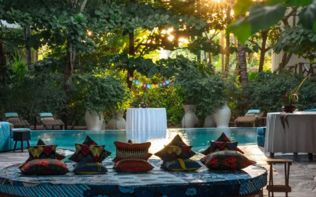 Xanadu Villas Retreat 2Pax